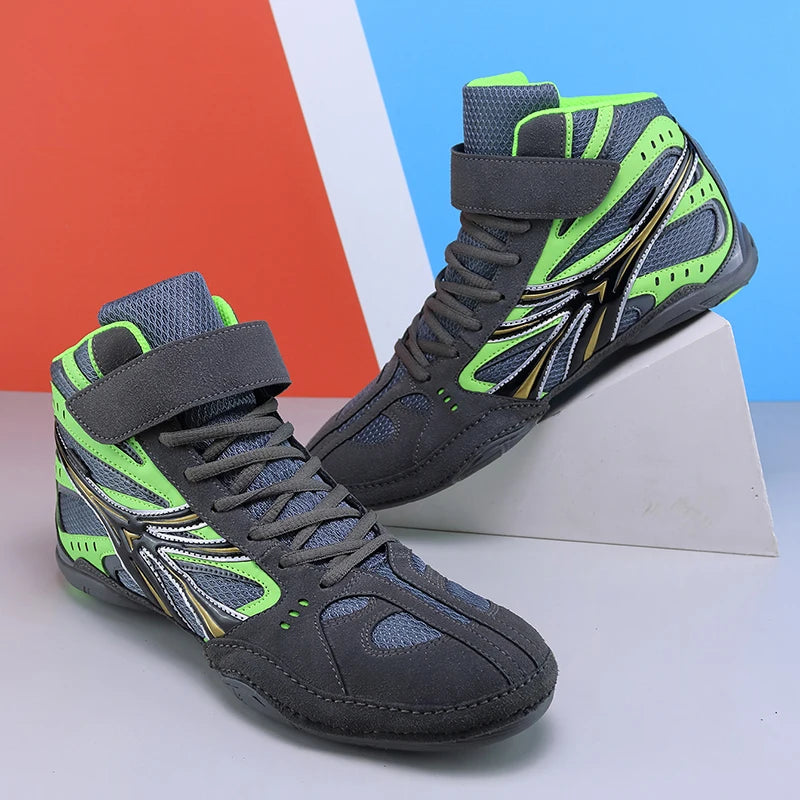 2025 New Daily Training Mens Boxing Shoes Lightweight and Comfortable Wrestling Shoes High Top Gripping Flexible Sports Shoes