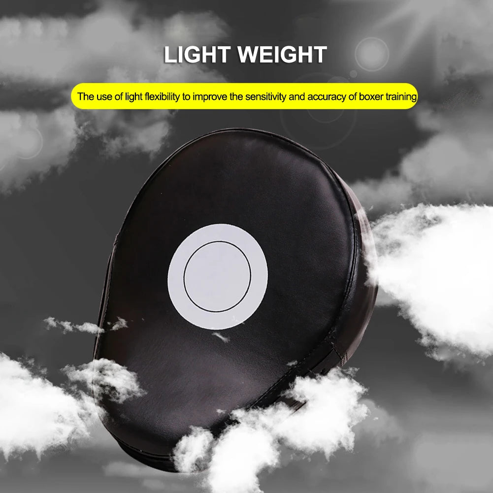 1/2Pcs Curved Boxing Hand Target PU Leather Punching Breathable Kickboxing Pads Boxing Focus Pad for MMA Martial Arts Training